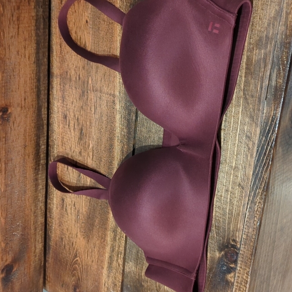 Tommy John Intimates & Sleepwear Tommy John Second Skin Lightly Lined Wireless Bra 38b